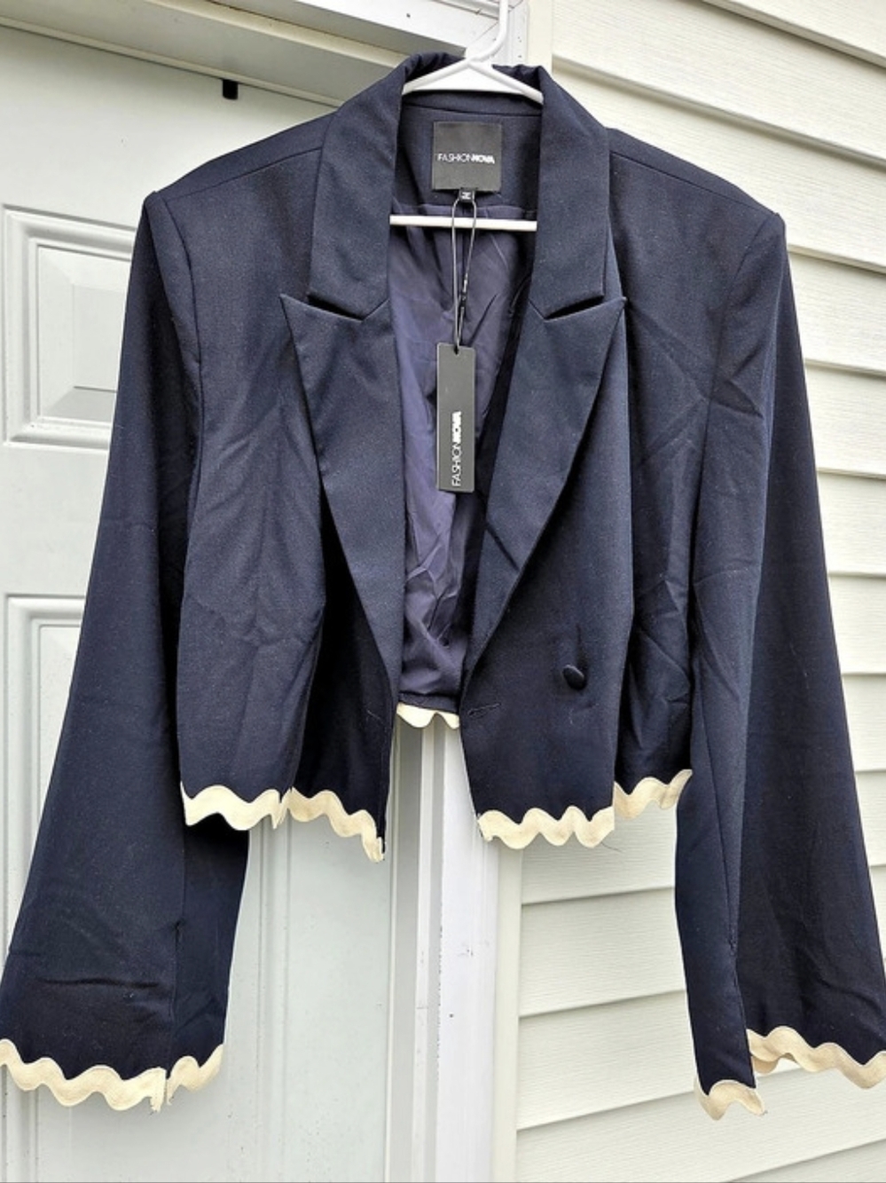 Fashion Nova Cropped Blazer with Scalloped Trim, Size 2X, NWT
